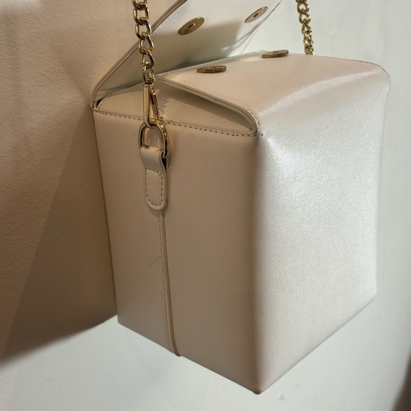 CROSSBODY Bag in the shape of Chinese Food Chain Adjustable Strap Novelty Purse - Picture 13 of 16